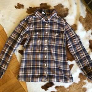 Flannel long sleeve button up